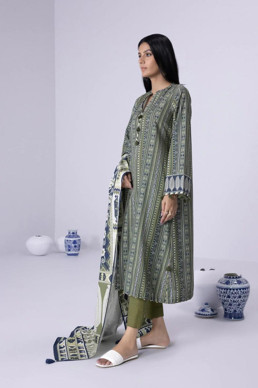Saphire Printed Lawn 3Pcs Unstitched Suits