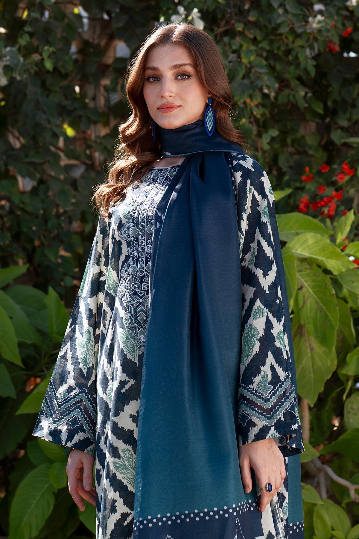 Baroque Embroidered Unstitched Lawn 3 Pcs