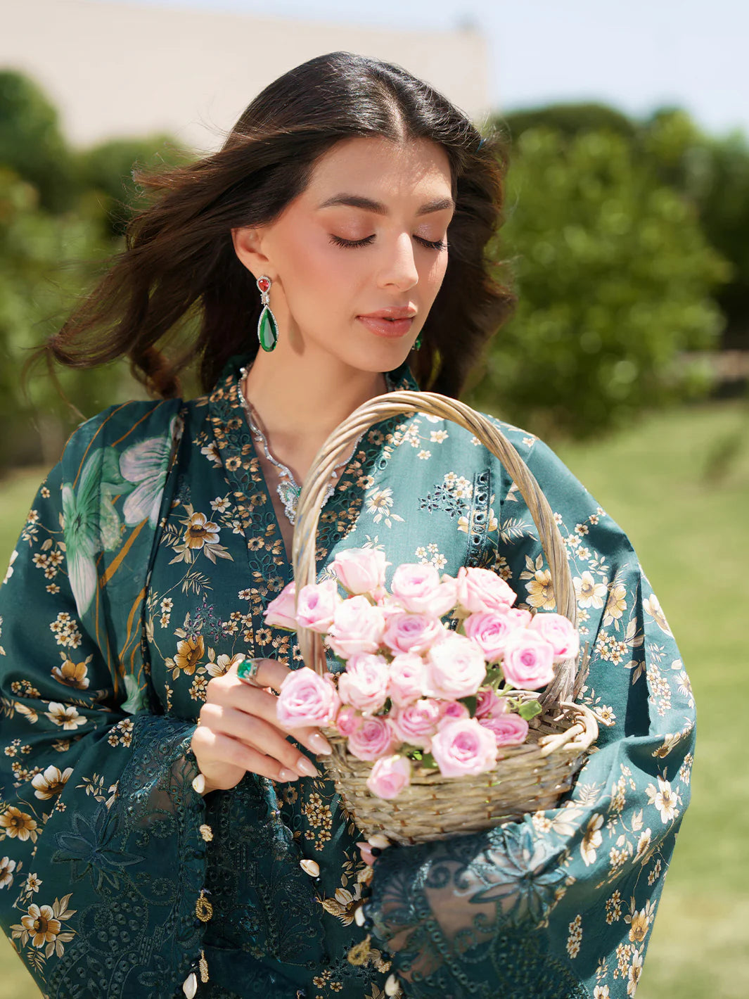 Izel – Solin Chicken Kari Lawn 3-Piece Unstitched Suit