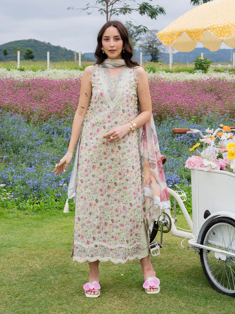 lookbook image shop_this_look_amDhCa