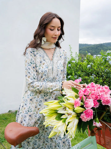 Izel – Iraa Chicken Kari Lawn 3-Piece Unstitched Suit